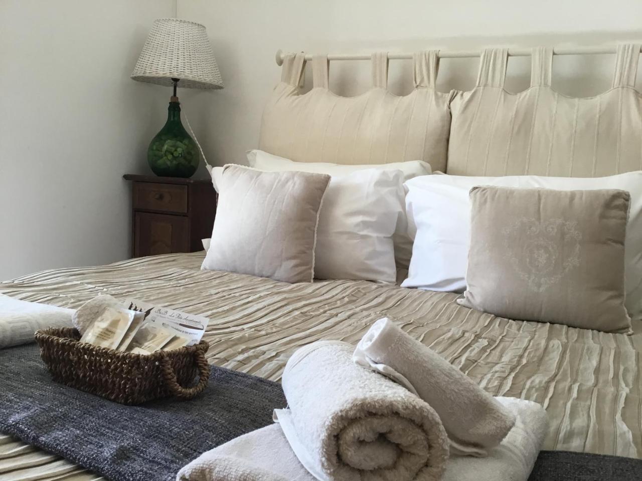 Le Fate Apartments Рим Экстерьер фото